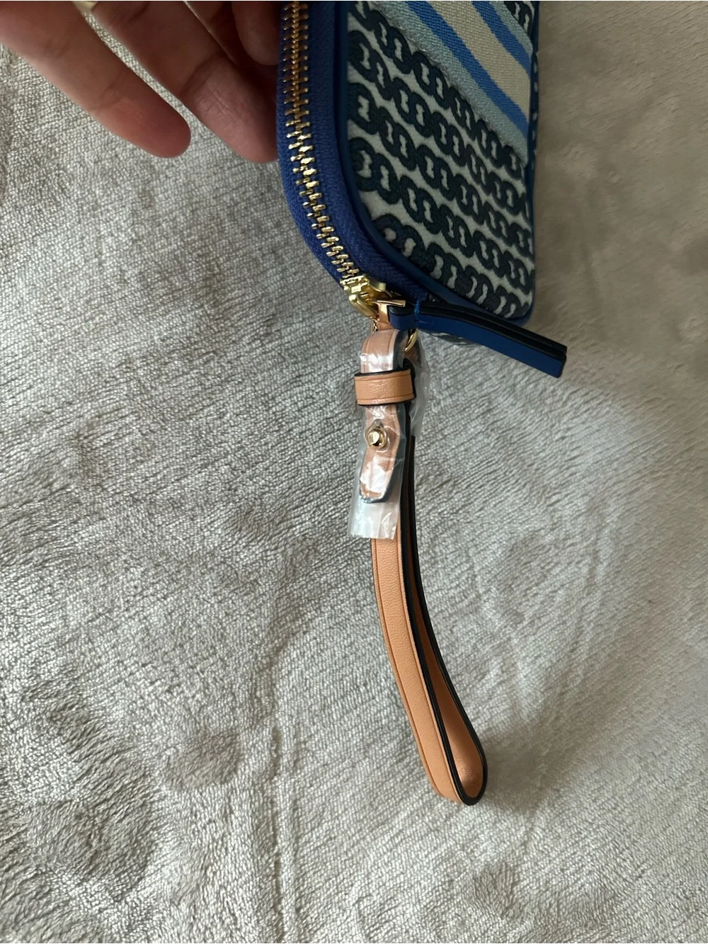 Tory Burch Navy and Light Blue Chain-Print Wristlet with Cream Stripe